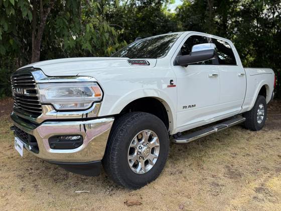 RAM 2500 6.7 I6 TURBO DIESEL LARAMIE CD 4X4 AUTOMÁTICO RAM 2500 6.7 I6 TURBO DIESEL LARAMIE CD 4X4 AUTOMÁTICO